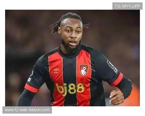 伯恩茅斯预计塞梅约转会周日敲定